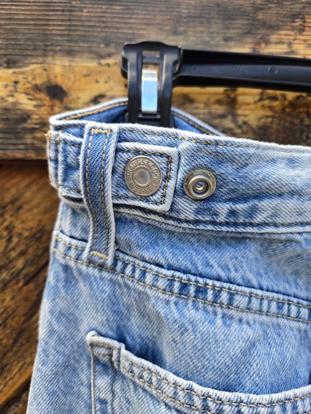 Levi's Cinch Baggy Jeans - Picture 8 of 11